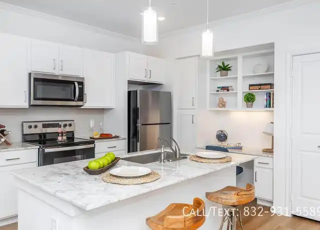 Property at 2649 Austin St Unit CL2, Houston, TX, 77004, 2 beds, 2 baths, [object Object]