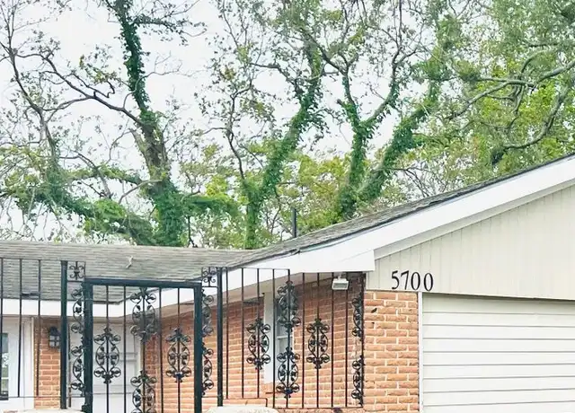 Property at 5700 Campus Blvd, New Orleans, LA, 70126, 4 beds, 2 baths, [object Object]