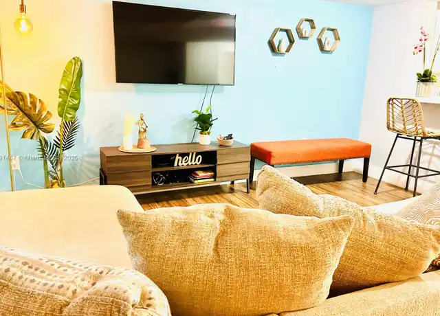 Property at 1011 NW 7th Ave #1011, Miami, FL, 33136, 2 beds, 1.5 baths, [object Object]