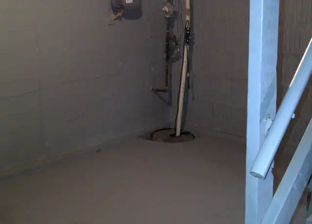 Property at 1088 N Common Rd, Camden, NJ, 08104, 3 beds, 1 bath, [object Object]