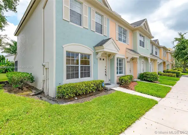 Property at 69 Simonton Cir Unit 1, Weston, FL, 33326, 2 beds, 2 baths, [object Object]