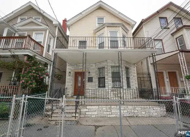 Property at 341 Summer Ave, Newark, NJ, 07104, 3 beds, 1 bath, [object Object]