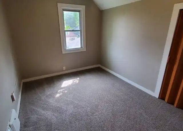 Property at 3276 N 44th St Unit 3276A Upper, Milwaukee, WI, 53216, 3 beds, 1 bath, [object Object]