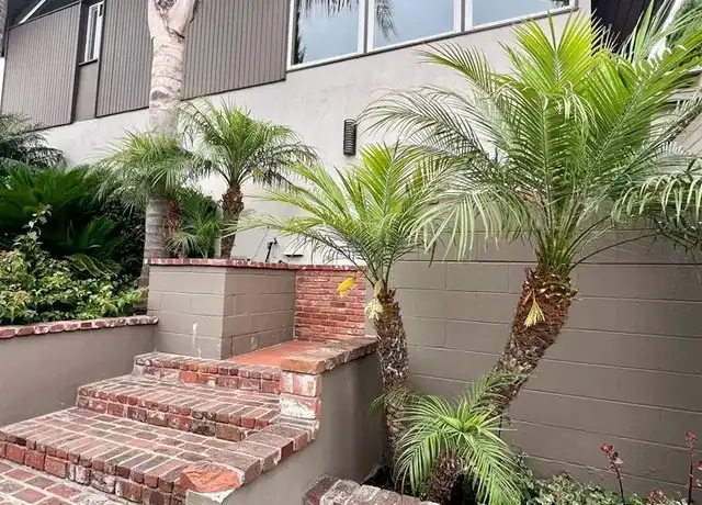 Property at 4100 Shorecrest Ln, Corona del Mar, CA, 92625, 2 beds, 1 bath, [object Object]