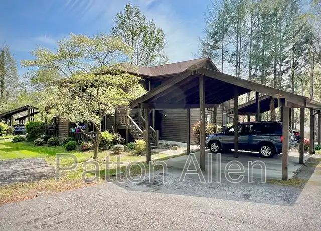 Property at 580 Courtwood Ln #8, Hendersonville, NC, 28739, 1 bed, 1 bath, [object Object]