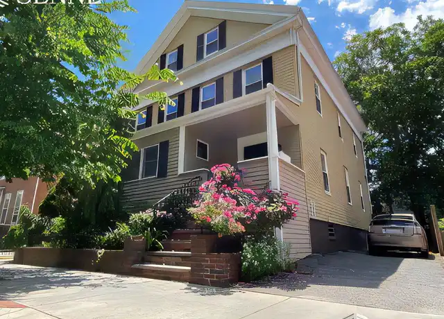 Property at 250 Broadway Unit 3, Cambridge, MA, 02139, 3 beds, 1.5 baths, [object Object]