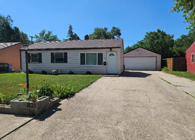 Property at 821 E Tallent St, Rapid City, SD, 57701, 3 beds, 1 bath, [object Object]