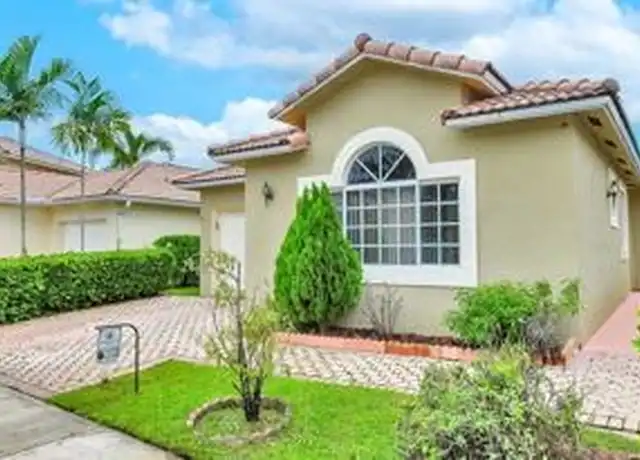 Property at 113 Danielle Ct, Weston, FL, 33326, 3 beds, 2 baths, [object Object]