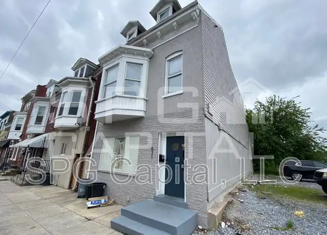 Property at 631 E Market St, York, PA, 17403, 2 beds, 1 bath, [object Object]