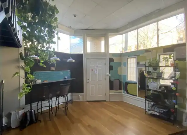 Property at 201 Emming St Unit C, Cincinnati, OH, 45219, 1 bed, 1 bath, [object Object]