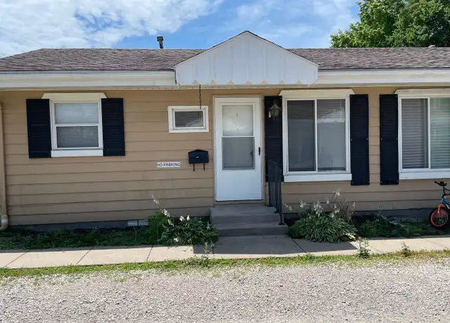 Property at Pearl St, Kansas City, KS, 66103, 2 beds, 1 bath, [object Object]