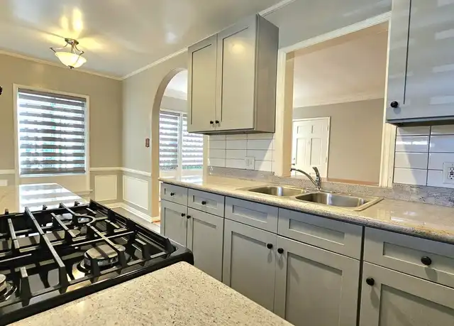 Property at 1022 S Norton Ave Unit A, Los Angeles, CA, 90019, 1 bed, 1 bath, [object Object]