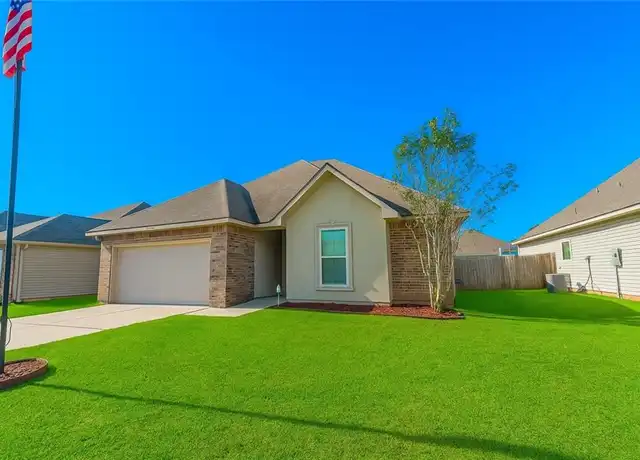 Property at 20206 Palm Blvd, Covington, LA, 70435, 3 beds, 2 baths, [object Object]