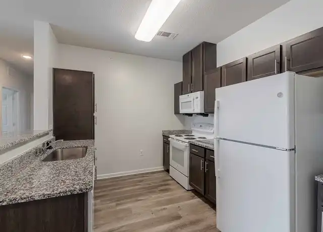 Property at Ogeechee Place - 4504 Ogeechee Rd, Savannah, GA, 31405, 1-3 bed, 1-2 bath, [object Object]
