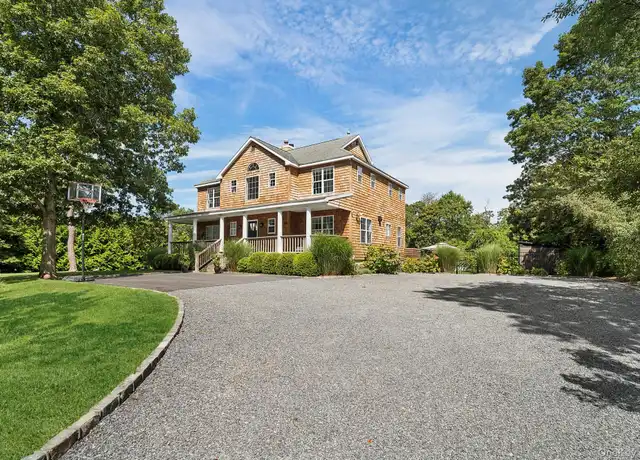 Property at 71 Old Canoe Place Rd, Hampton Bays, NY, 11946, 4 beds, 2.5 baths, [object Object]