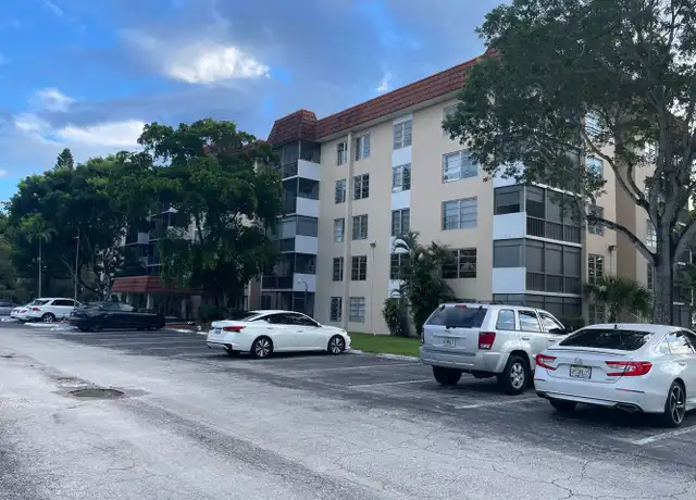 Property at 4172 Inverrary Dr #312, Lauderhill, FL, 33319, 2 beds, 2 baths, [object Object]