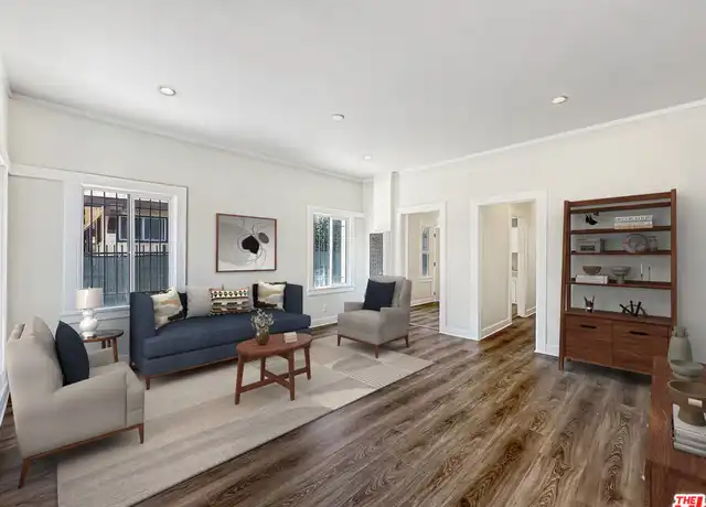 Property at 2929 1/2 S Budlong Ave, Los Angeles, CA, 90007, 1 bed, 1 bath, [object Object]
