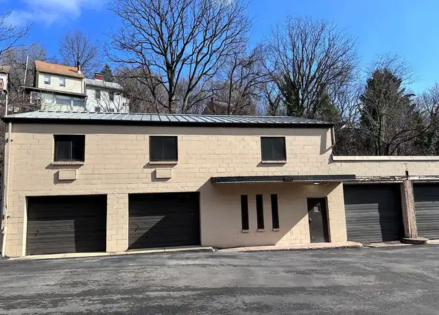 Property at 736 Chartiers Ave, Pittsburgh, PA, 15220, 0 beds, 1 bath, [object Object]
