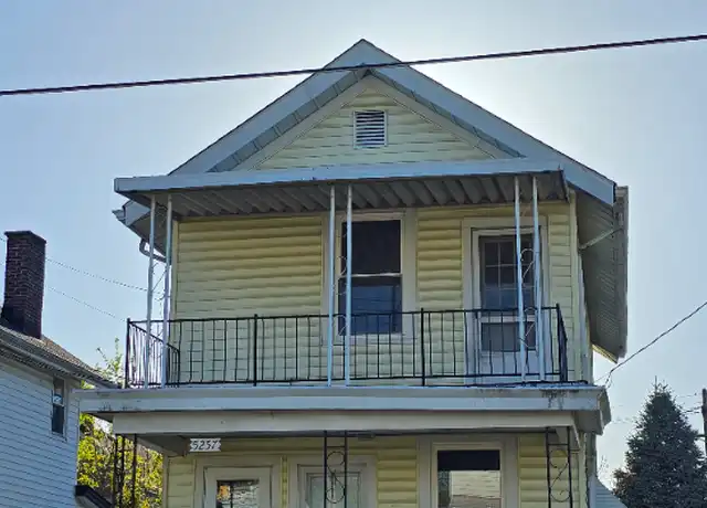 Property at 5257 Rolston Ave Unit 2, Cincinnati, OH, 45212, 1 bed, 1 bath, [object Object]