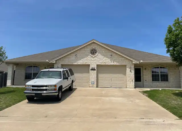 Property at 1303 Powder River Dr Apt B, Killeen, TX, 76549, 3 beds, 2 baths, [object Object]