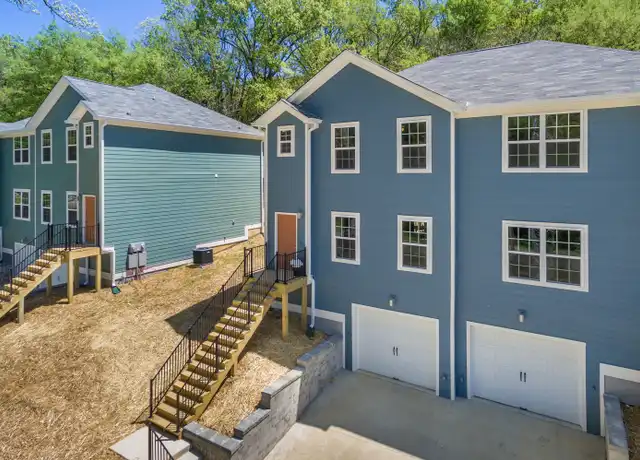 Property at 1074 E Elmwood Dr, Chattanooga, TN, 37405, 3 beds, 3.5 baths, [object Object]