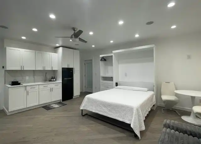 Property at 41 Valley Rd Unit 3, Greenwich, CT, 06831, 0 beds, 1 bath, [object Object]