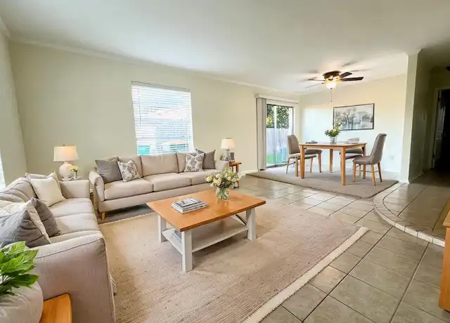 Property at 734 Rosewood Ave, Boerne, TX, 78006, 2 beds, 1.5 baths, [object Object]