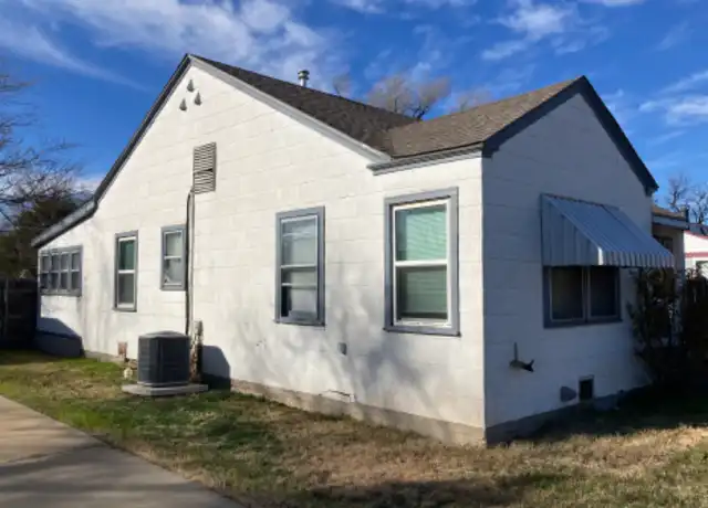 Property at 2704 S Polk St, Amarillo, TX, 79109, 4 beds, 2 baths, [object Object]