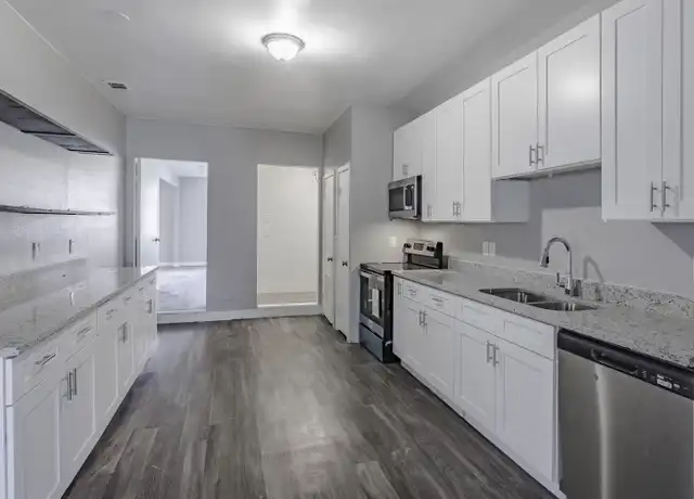 Property at 267 Bank St, San Antonio, TX, 78204, 4 beds, 2 baths, [object Object]
