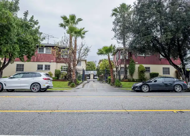 Property at 1325 E Wilson Ave Unit 5, Glendale, CA, 91206, 1 bed, 1 bath, [object Object]