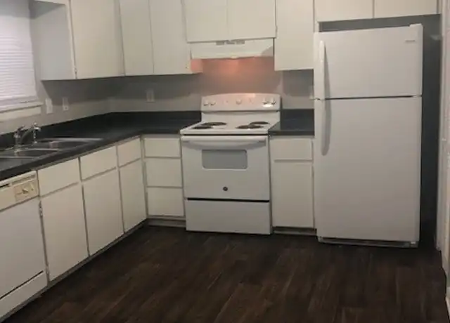 Property at 1510 Crest Rd Unit 1510, Raleigh, NC, 27606, 2 beds, 1.5 baths, [object Object]