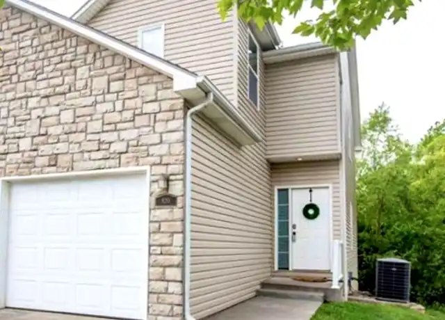 Property at 900 Oakbrook Pl, Manhattan, KS, 66503, 3 beds, 2.5 baths, [object Object]
