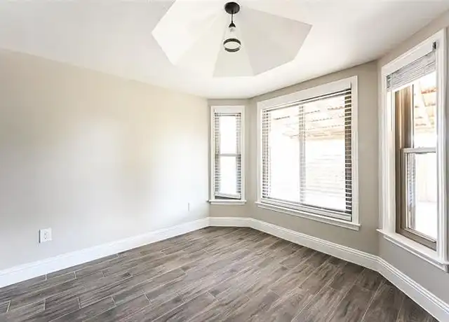 Property at 524 E Lark Ct, Desoto, TX, 75115, 3 beds, 2 baths, [object Object]