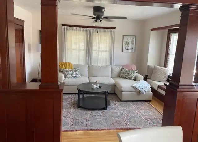 Property at 7 Ridgeland Rd Unit 2, Shrewsbury, MA, 01545, 2 beds, 1 bath, [object Object]