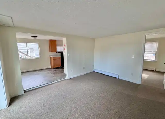 Property at 20-22 Winter St Unit 22, Dover, NH, 03820, 3 beds, 1 bath, [object Object]