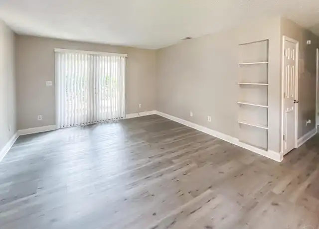 Property at 500 N Crow Rd Unit B, Pensacola, FL, 32506, 2 beds, 1 bath, [object Object]