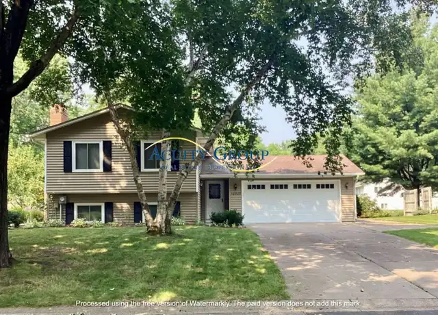 Property at 10207 Pilgrim Ln N, Maple Grove, MN, 55369, 3 beds, 2 baths, [object Object]