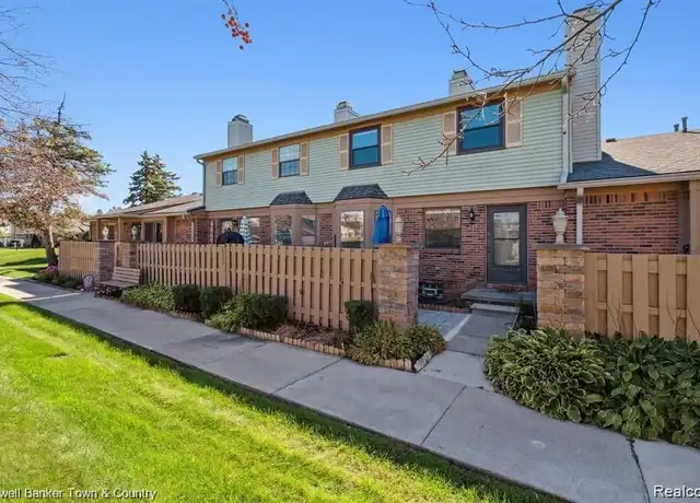 Property at 2011 Vine Way Dr #63, Canton, MI, 48188, 2 beds, 1.5 baths, [object Object]