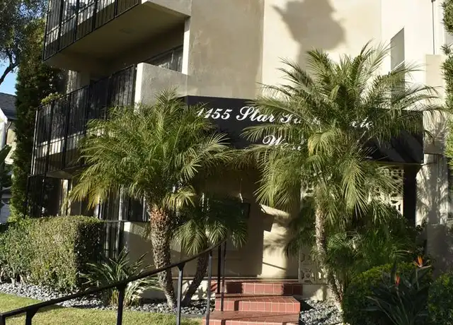 Property at 1155 Star Park Cir Unit 101, Coronado, CA, 92118, 2 beds, 2.5 baths, [object Object]