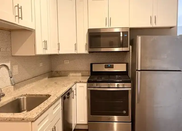Property at 1854 W 18th St Unit 1R, Chicago, IL, 60608, 2 beds, 1 bath, [object Object]