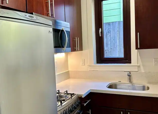 Property at 817 York St, San Francisco, CA, 94110, 0 beds, 1 bath, [object Object]