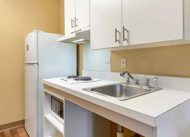 Property at Minneapolis - Airport - Eagan - 3384 Norwest Ct, Eagan, MN, 55121, 0 beds, 1 bath, [object Object]