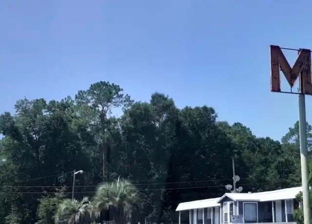 Property at 7928 Florida 6 Unit 1, Jasper, FL, 32052, 1 bed, 1 bath, [object Object]
