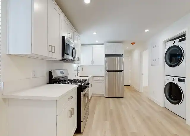 Property at 1118 W 25th St, Los Angeles, CA, 90007, 3 beds, 2 baths, [object Object]