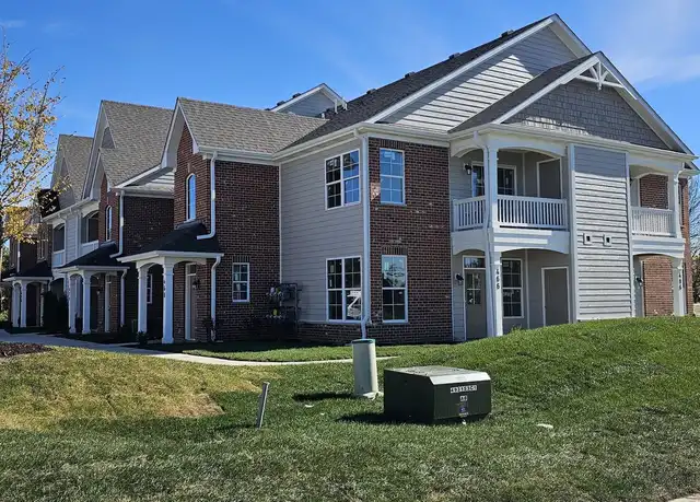 Property at 430 Timber Pointe Dr, Joliet, IL, 60431, 2 beds, 2 baths, [object Object]