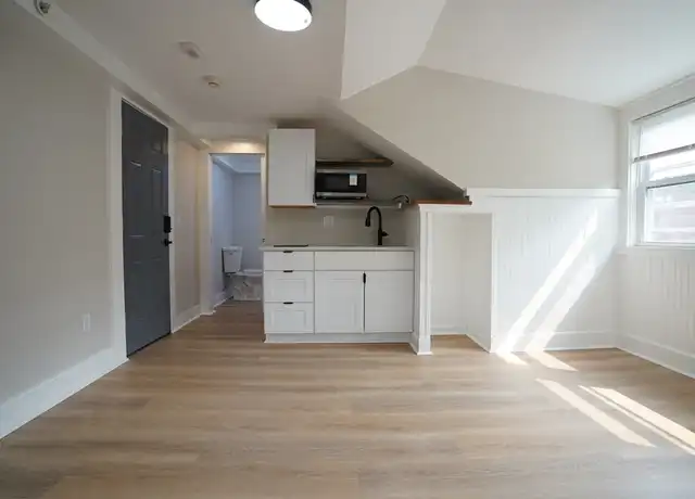 Property at 142 Dorchester St Unit 1, South Boston, MA, 02127, 0 beds, 1 bath, [object Object]