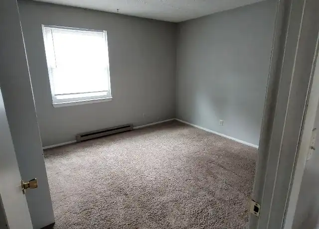 Property at 1217 Main St Unit 5, Lafayette, IN, 47901, 1 bed, 1 bath, [object Object]