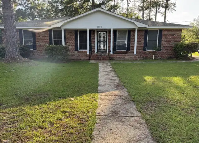 Property at 1100 Stadium St Unit A, Dothan, AL, 36301, 2 beds, 2 baths, [object Object]