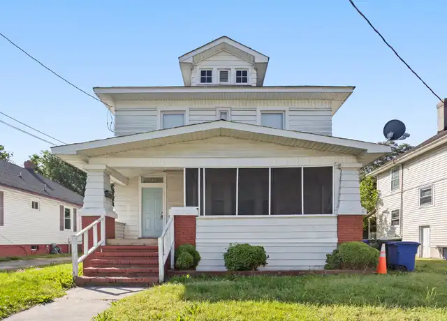 Property at 740 29th St Unit 1, Newport News, VA, 23607, 4 beds, 1.5 baths, [object Object]