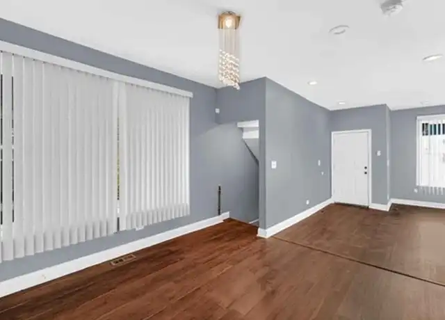 Property at 6325 S Campbell Ave, Chicago, IL, 60629, 2 beds, 1 bath, [object Object]